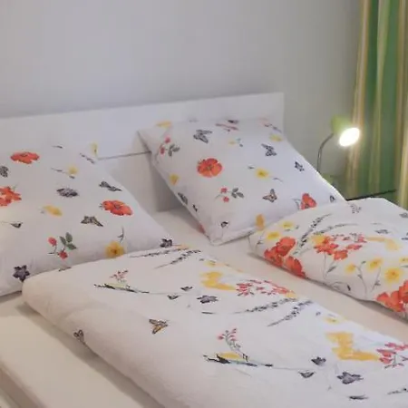 Ferienwohnung Lux Apartmán *
